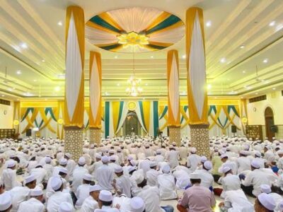 Jamaah di Ngroto, Grobogan. ( Facebookpost mlk biro media PP Miftahul HudaNgroto, Grobogan, 2024.)